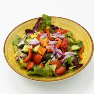 Mix de salata,rosii,castraveti si ceapa (4)