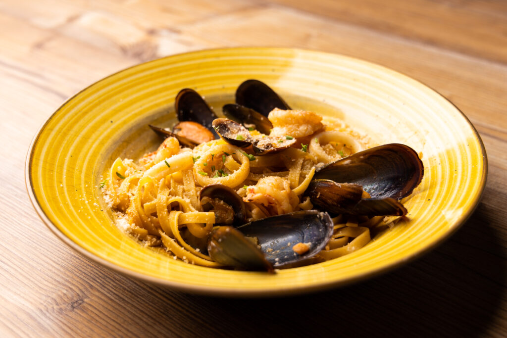 Paste cu fructe de mare (9)