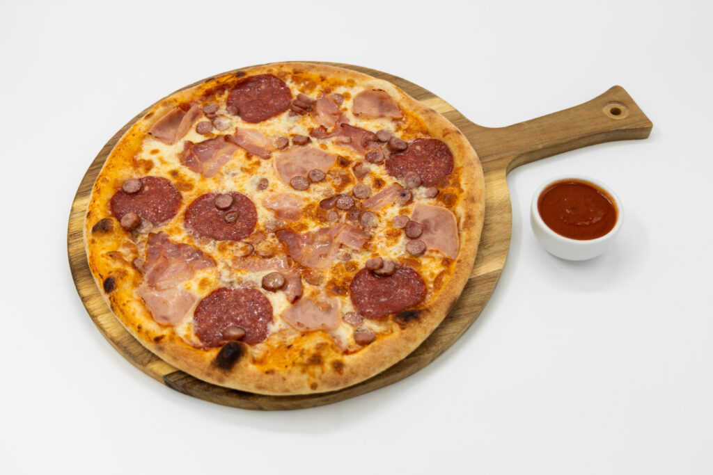 Pizza Quattro Carni (4)